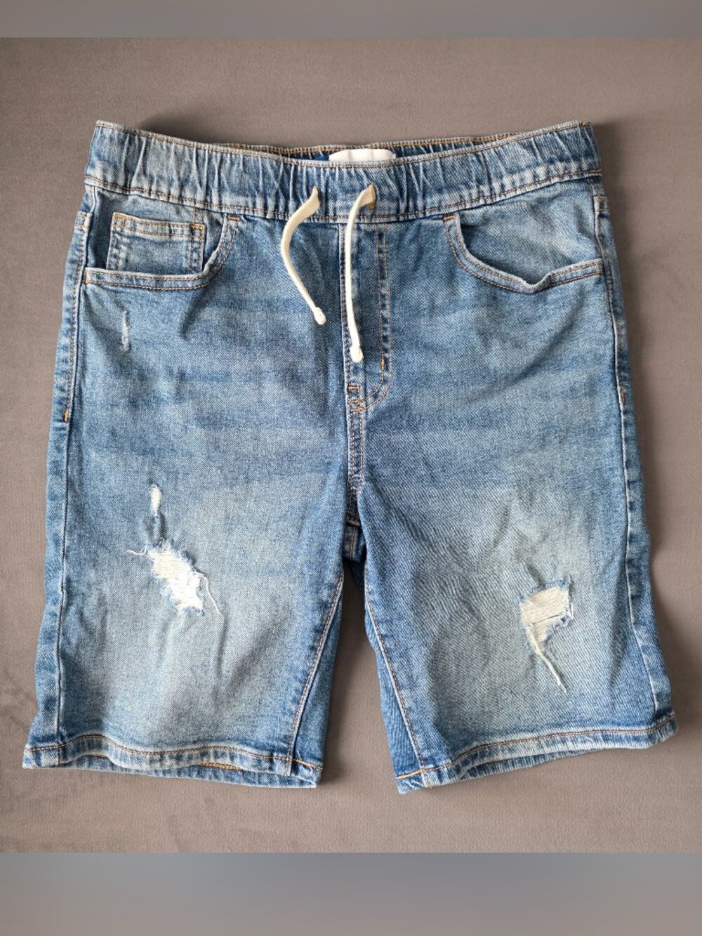 Old Navy Boys Denim Jean Shorts Size XL (14–16) – Excellent Condition